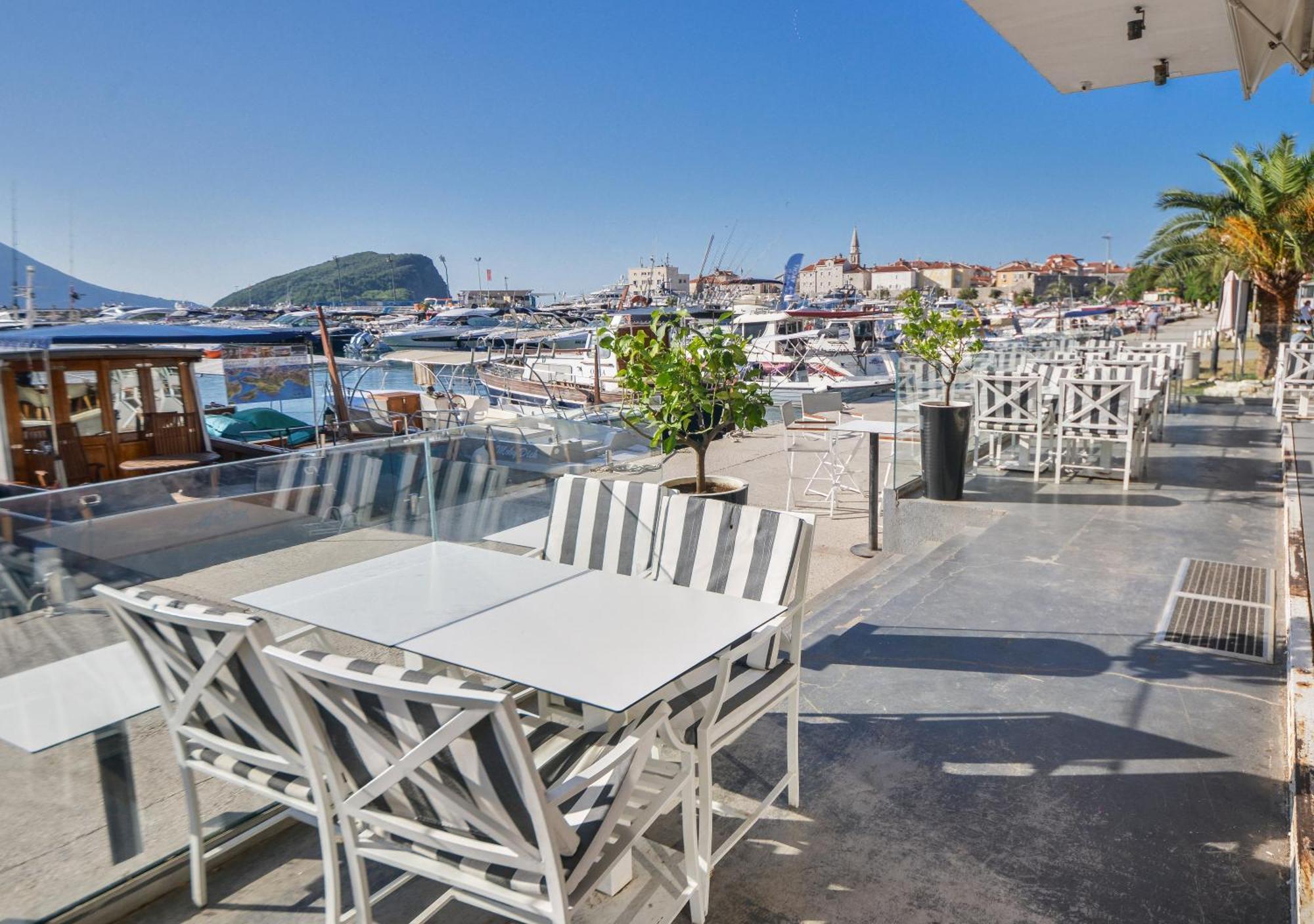 Hotel Riva Budva Exterior photo